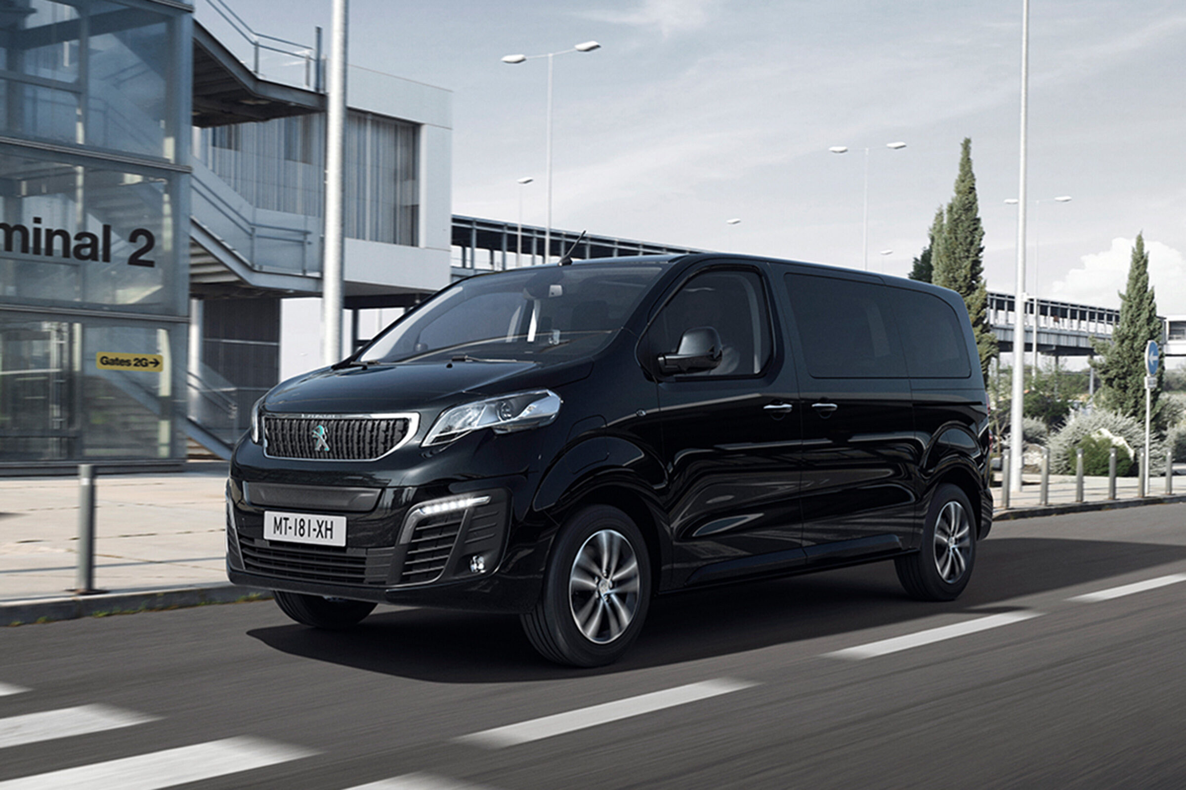 BEV 75KWH 136HP BUSINESS L3Peugeot 