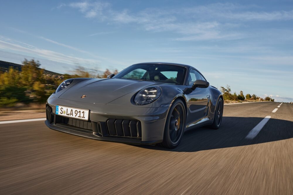 Porsche 911 GTS T-Hybrid: Electro-evoluție