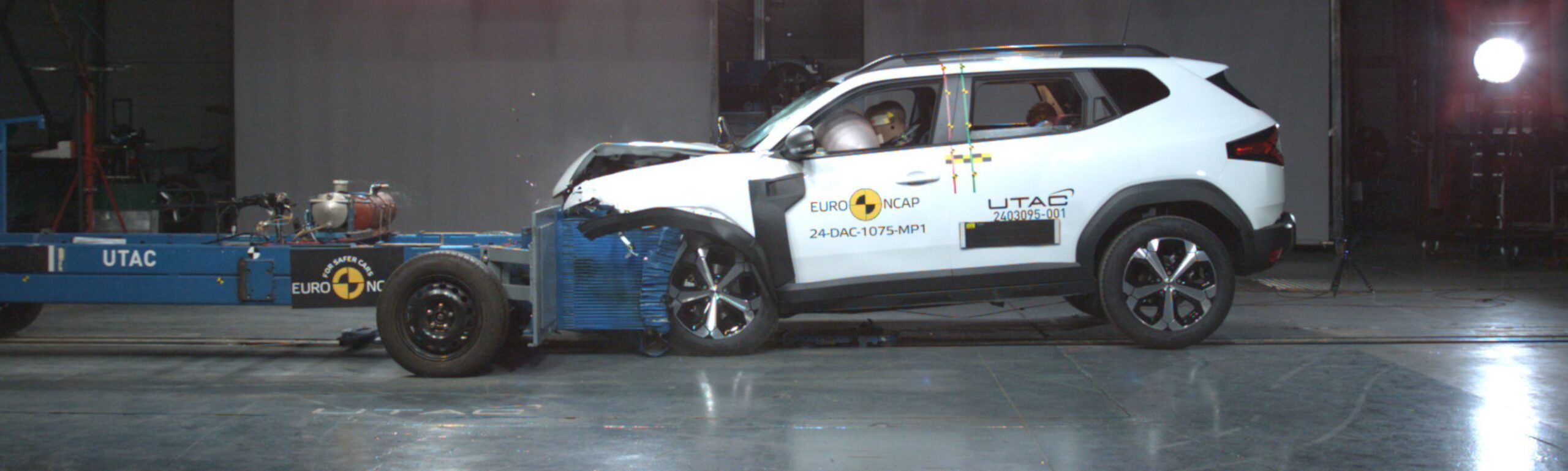 Dacia Duster, trei stele Euro NCAP: decriptarea testelor de siguranță