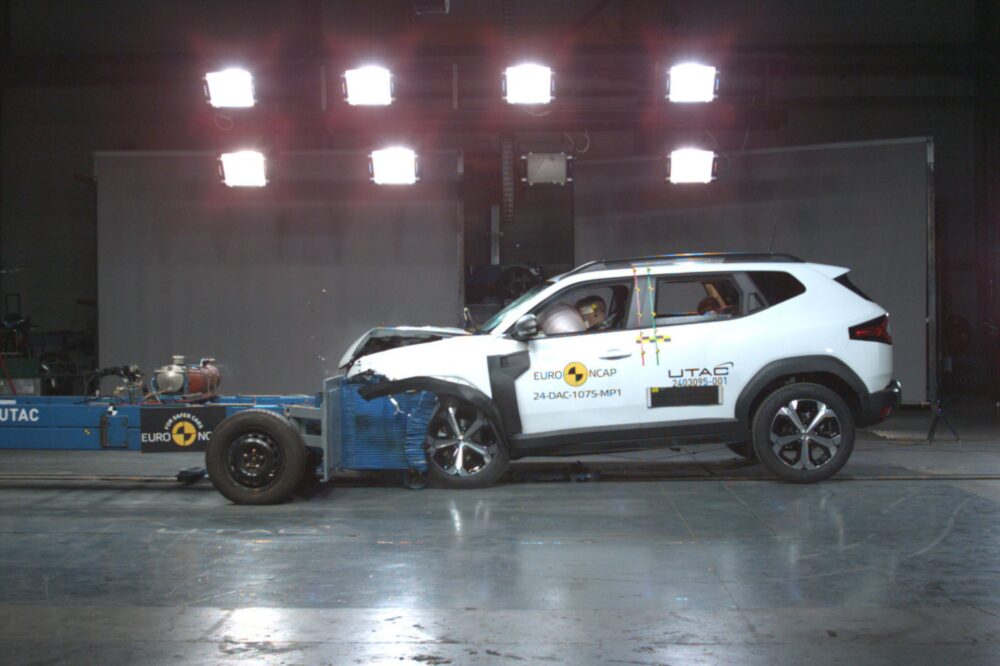 Dacia Duster, trei stele Euro NCAP: decriptarea testelor de siguranță