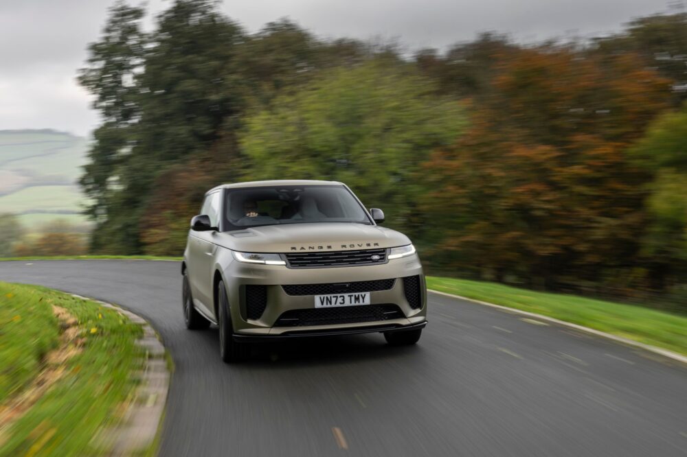 Test Drive: Range Rover Sport SV